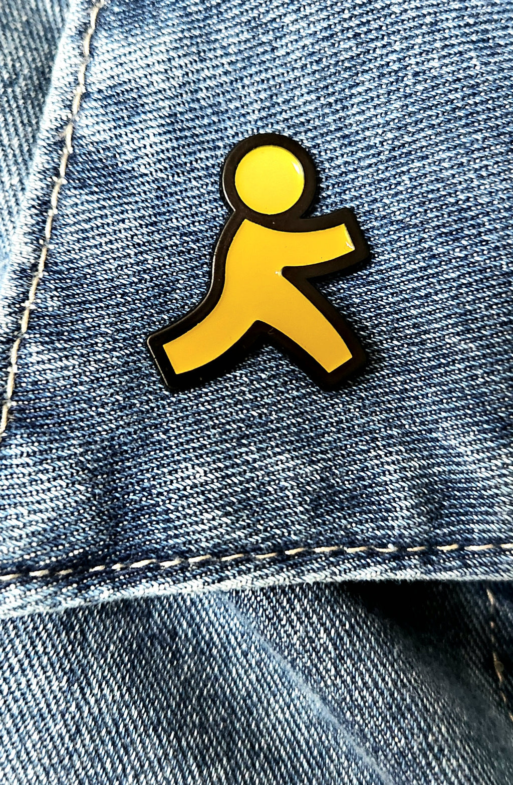 Retro Running Man Enamel Pin | 90s Internet Icon Pin | Nostalgia Pin | Vintage Chat Logo Inspired | Y2K Aesthetic Accessory
